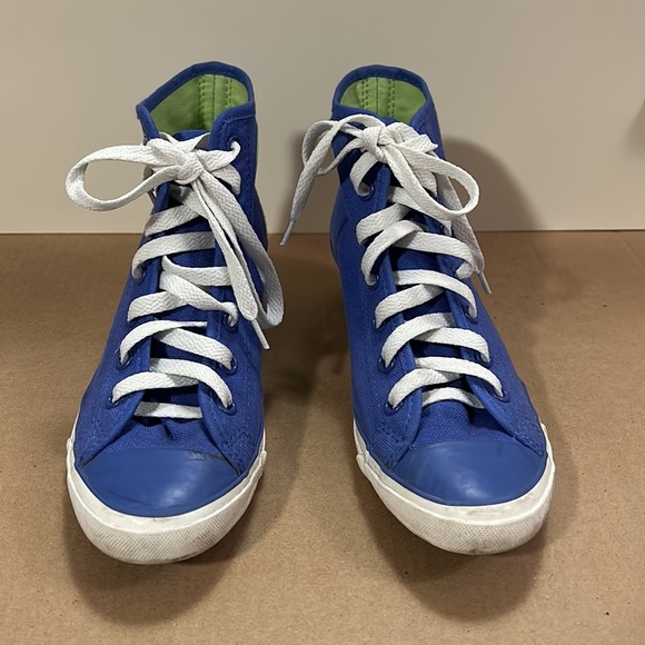 CONVERSE All Star Wedge Lilac Sneakers. Size 6. 1.5" Heel - Picture 2 of 12